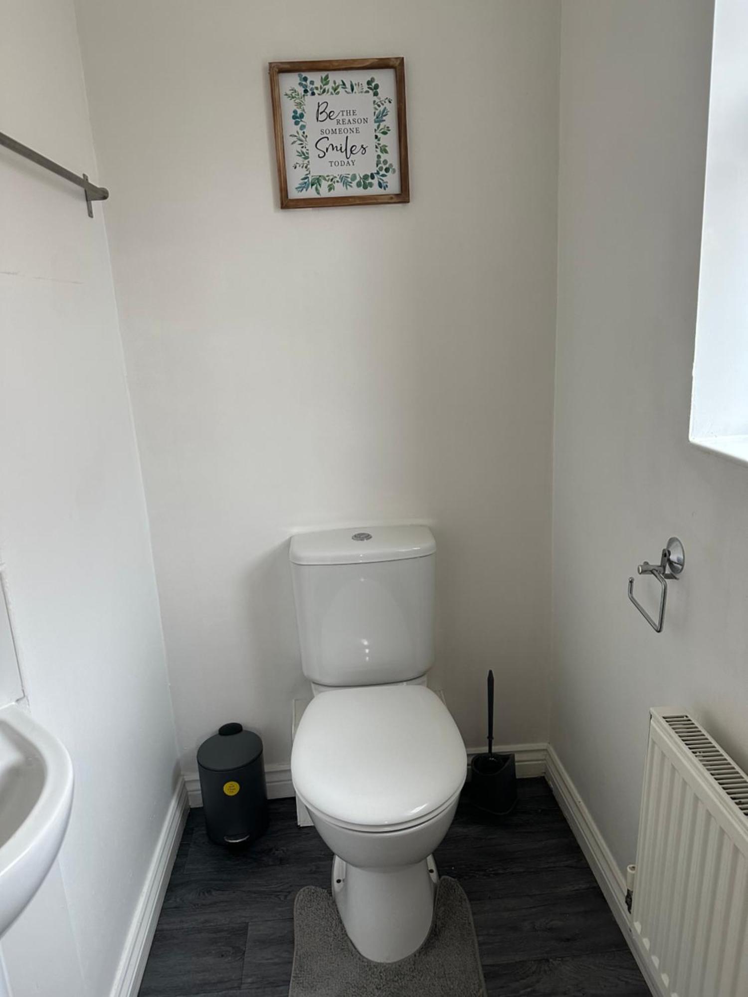 Airport Apartment